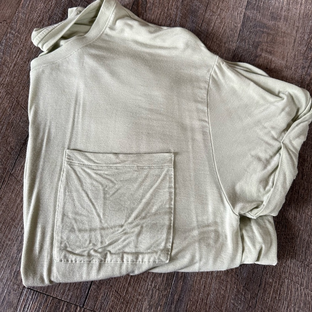 AE Soft & Sexy Tee